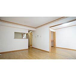 フォレストパーク高岡 3D 3階3LDKのリビング/ダイニング