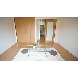 道伯ゴールドヒルズグッドスリー 105 1階1Kのリビング/ダイニング