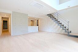京都地下鉄東西線 烏丸御池駅 徒歩5分の賃貸マンション
