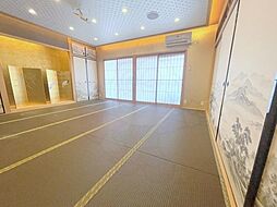 シロハイヌ向島 4階2DKのリビング/ダイニング