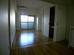Fruitage下鴨 4階1DKのリビング/ダイニング