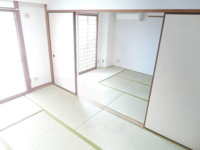 寝室