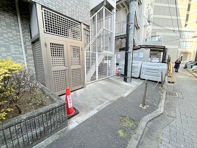 その他