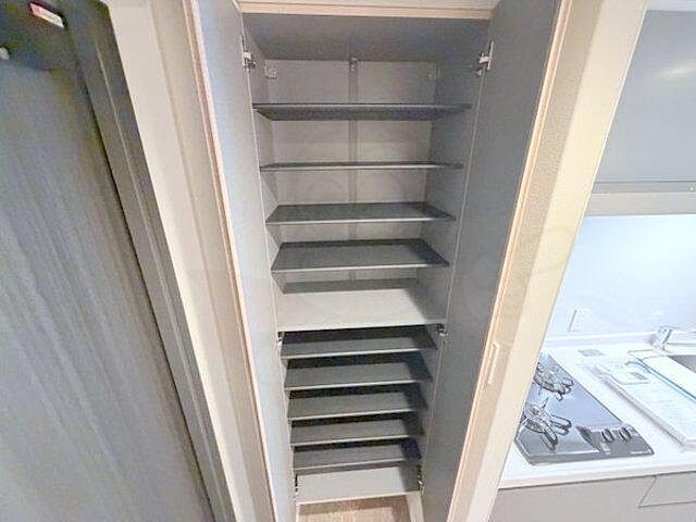 収納