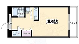 EAST WING 1階