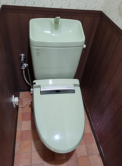 トイレを拡大表示