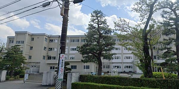 画像21:浜松市立積志中学校