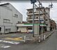 周辺：【コンビニエンスストア】ファミリーマート 寝屋川石津南町店まで571ｍ