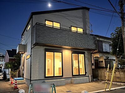 外観:15帖の広々LDKと豊富な収納。ご家族の笑顔があふれる、快適な3LDKプランです、ぜひ現地にて、実際の開放感や広さをご体感ください(CG加工を入れております) 外観:15帖の広々LDKと豊富な収納。ご家族の笑顔があふれる、快適な3LDKプランです、ぜひ現地にて、実際の開放感や広さをご体感ください(CG加工を入れております)