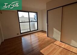 ホワイトメゾン学南5号棟 2階1Kのリビング/ダイニング