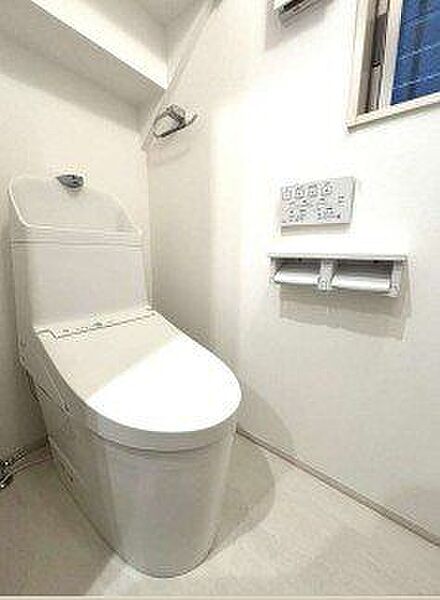 トイレを拡大表示