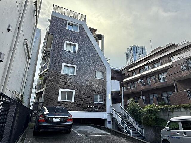 外観 東京メトロ丸ノ内線 四谷三丁目駅 徒歩7分