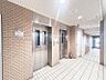 エントランス：【エントランス】　みんなが使う場所だからこそいつも綺麗にしてほしいもので実際に綺麗だと気分も違います