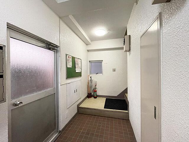 エントランス 東京メトロ東西線 早稲田駅 徒歩9分