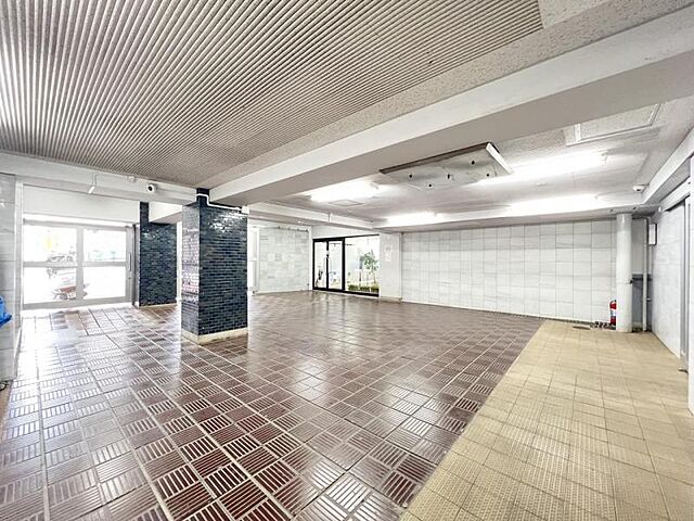 エントランス 東京メトロ千代田線 千駄木駅 徒歩2分