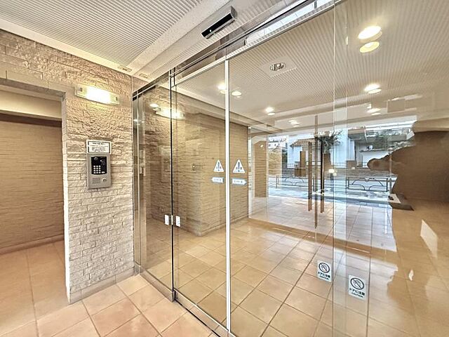 エントランス 東京メトロ千代田線 綾瀬駅 徒歩12分