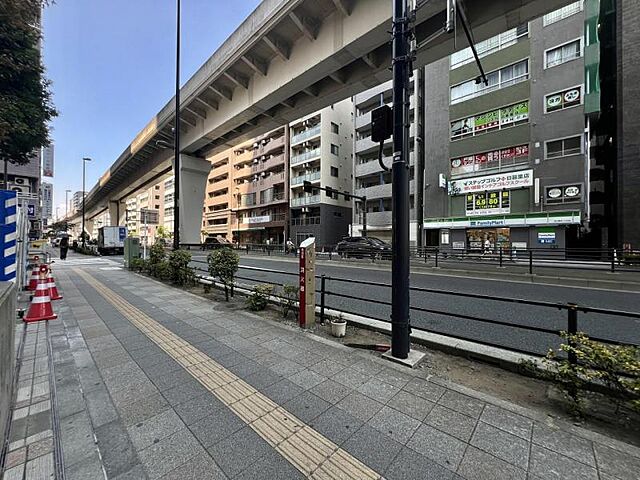 エントランス JR山手線 日暮里駅 徒歩2分