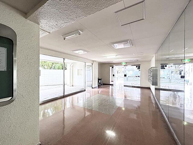 エントランス 小田急小田原線 祖師ヶ谷大蔵駅 徒歩18分