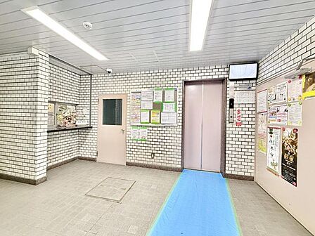 【エントランス】管理体制の良さが伝わる共用部？
