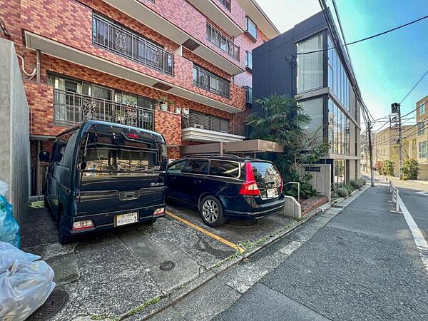 駐車場を拡大表示