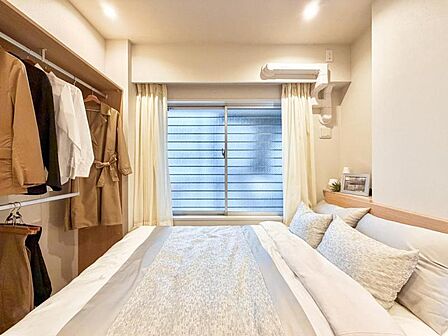 【洋室】 使い方に柔軟性があり、個室としても趣味の部屋としても利用可能です。