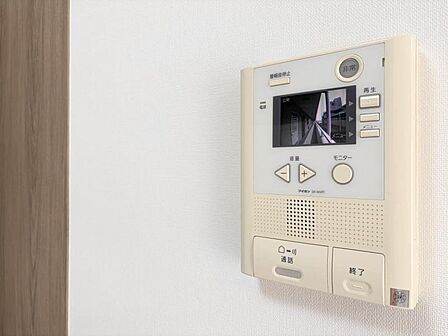 【TVインターホン】安心を見える形にしたTV付インターホン。