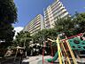 外観：【外観】落ち着いた色合いで、周囲の街並みに馴染む外観です。