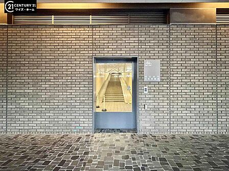 【駐輪場】建物内に整理された駐輪場があり、愛車の保管に便利。