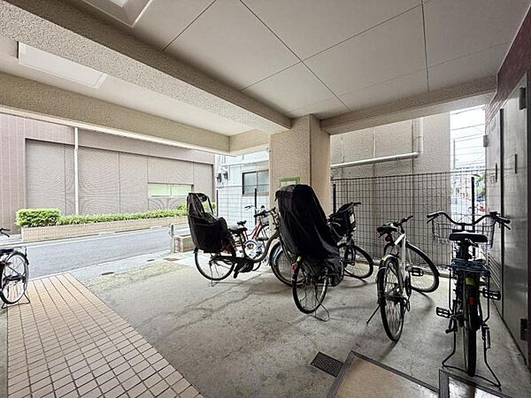 エントランスを拡大表示