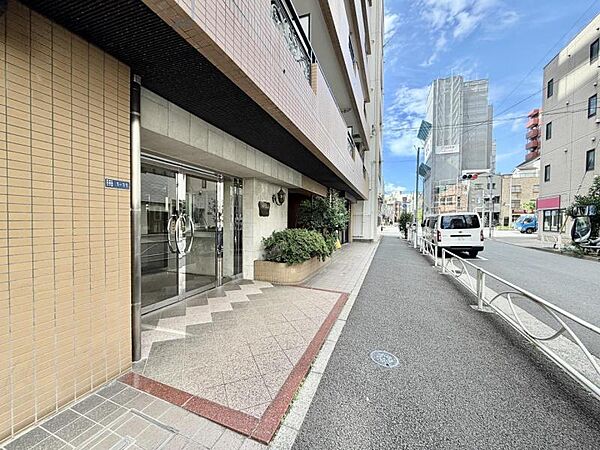 エントランスを拡大表示
