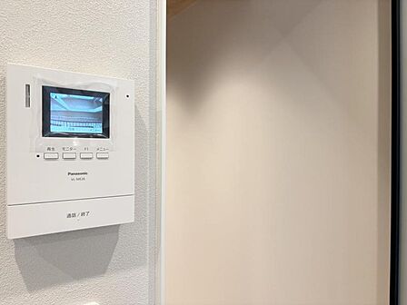 【TVインターホン】防犯面でも安心できるTV付インターホン。