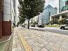 エントランス：【エントランス】　幅員にゆとりある前面道路。視界が広がり、確かな開放感があります。