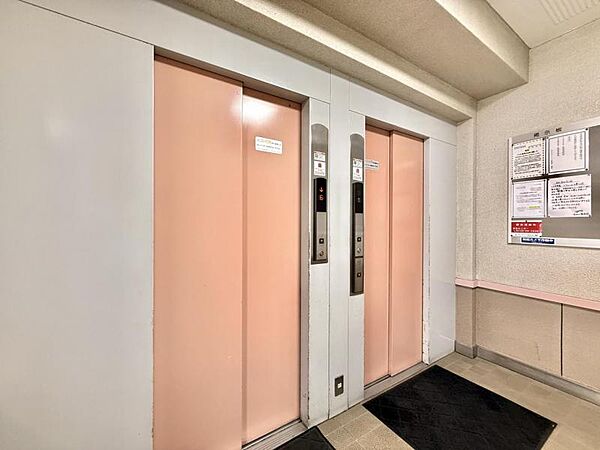 エントランスを拡大表示