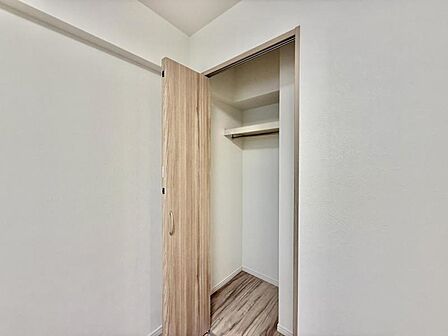 【収納】天井高を活かした収納でスペースを有効活用できます。
