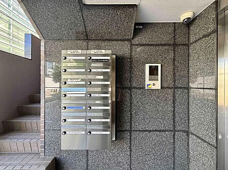 【集合ポスト】みんなが使うものだからいつもきれいにされていると気分が良いです。