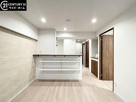 【リビング：10.5帖】穏やかな時間を心ゆくまで堪能できる住空間です。