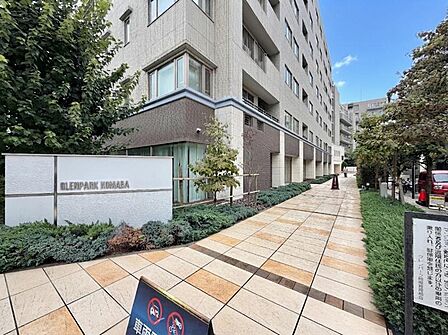 【外観】大規模レジデンスならではの開放感。全方位に配慮された意匠美。