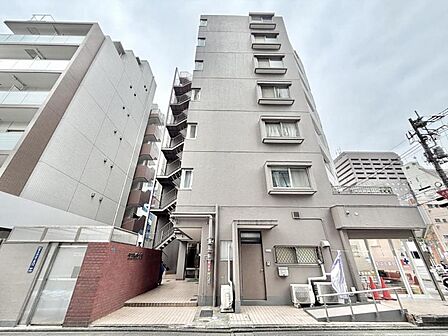 【外観】存在感のある外観デザインです。
