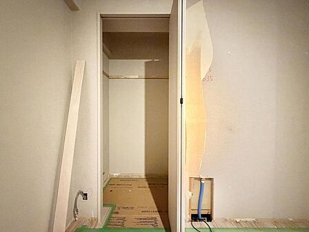 【収納】収納スペースが付いていて、お部屋を広く使っていただけます。
