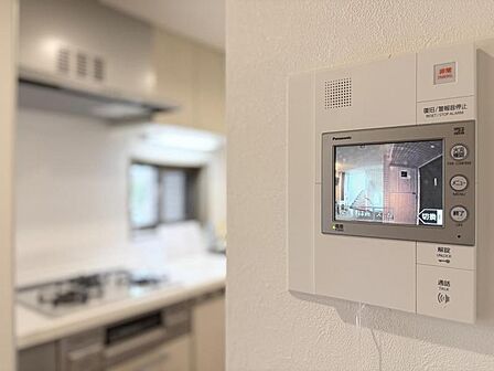 【TVインターホン】防犯面でも安心できるTV付インターホン。