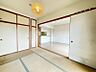 室内：使い方に柔軟性があり、個室としても趣味の部屋としても利用可能です。