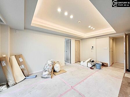 【LDK：13.0帖】新築同様の心地よさを。最新の住設が揃う、快適リビングへ進化中。
