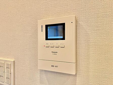 【設備】来客もモニターで確認出来るため防犯対策に役立ちます