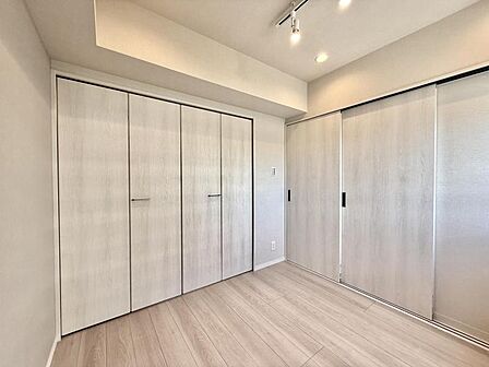 【洋室:4.1帖】静かに時を過ごしたい やすらぎのプライベート空間や寝室に