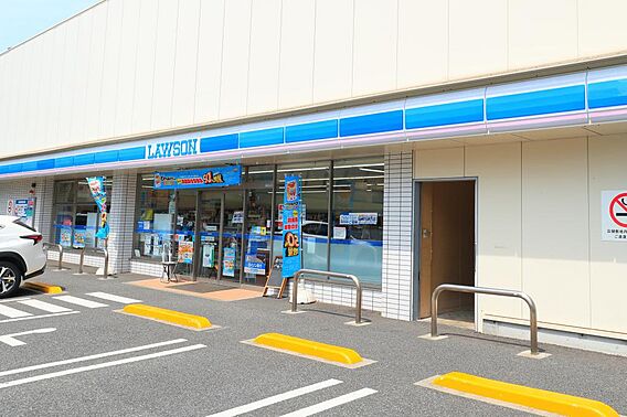 徒歩約1分の立...