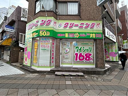 クリーニング店　63ｍ