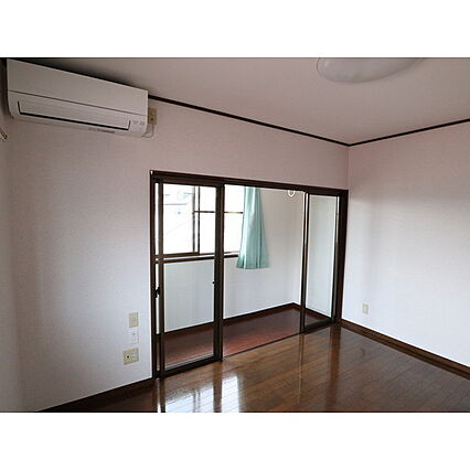 ウエストテール_内装_4