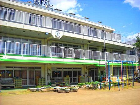 認定こども園やよい子どもの森保育園
