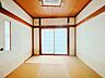 玄関：【1階6帖和室　別角度】