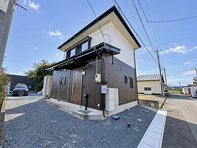 外観:【住宅ローン減税対象】価格には消費税、リフォーム費用を含みます。自社物件につき随時ご案内可能。内覧希望の方はお電話ください。 外観:【住宅ローン減税対象】価格には消費税、リフォーム費用を含みます。自社物件につき随時ご案内可能。内覧希望の方はお電話ください。